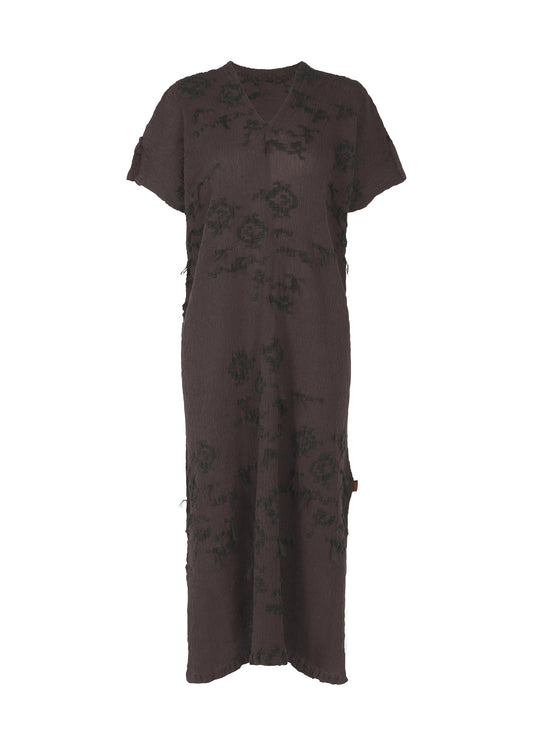 A product shot of the HAAT KYO CHIJIMI CUT LOOP dress in dark brown (45).