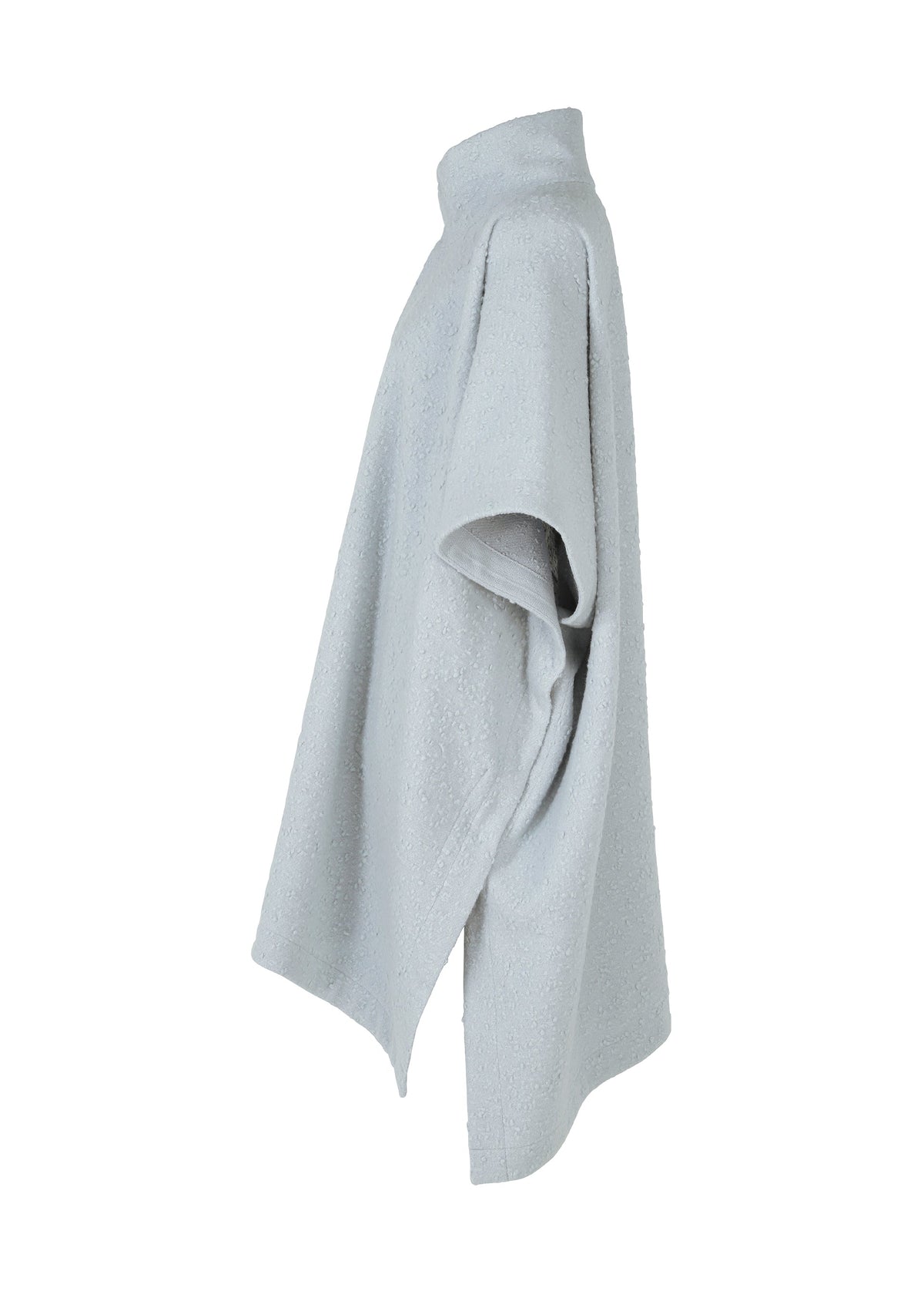 A detail shot of the HAAT MILLED KNOTS cardigan.