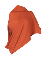 A detail shot of the HAAT KYO CHIJIMI SEPTEMBER tunic.