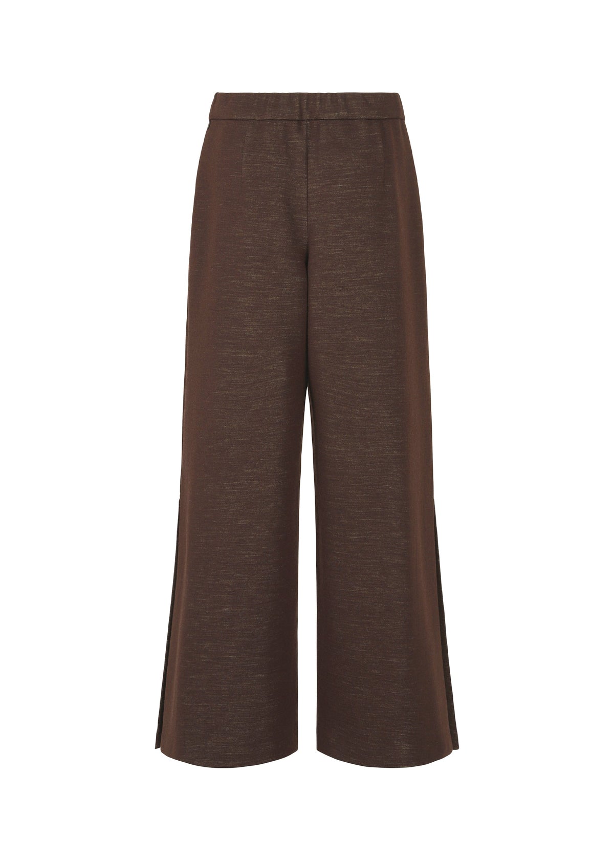 A detail shot of the HAAT EDGE LINE trousers.