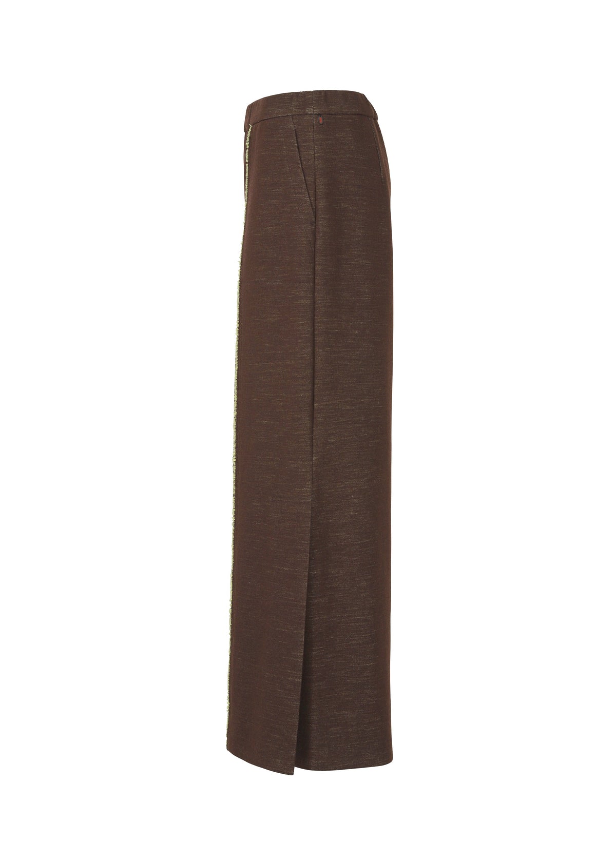 A detail shot of the HAAT EDGE LINE trousers.