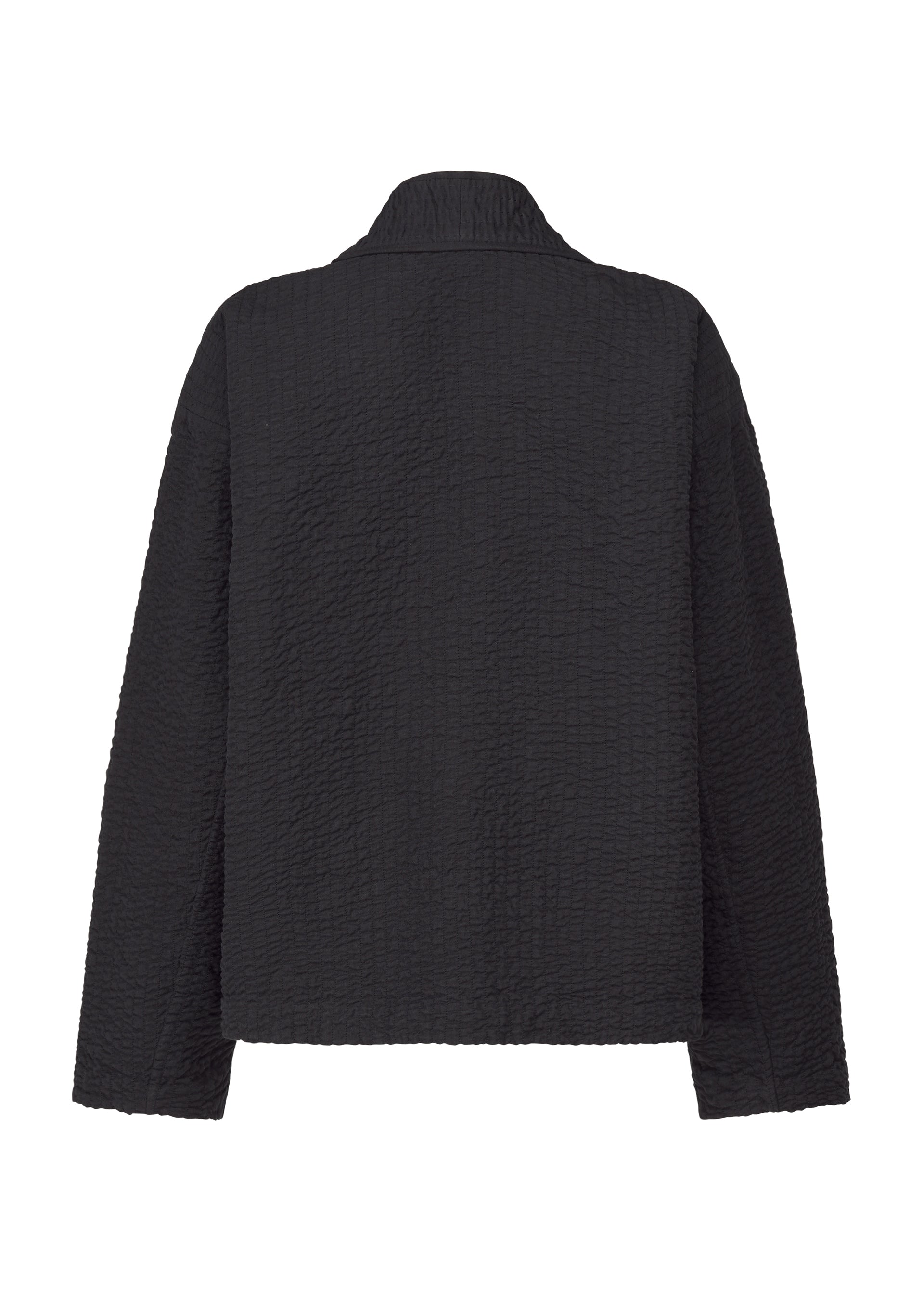 Haat ISSEY MIYAKE デザインシャツ 絞り加工 ボタンカーディガン HaaT LOOK 10 – isseymiyake.com