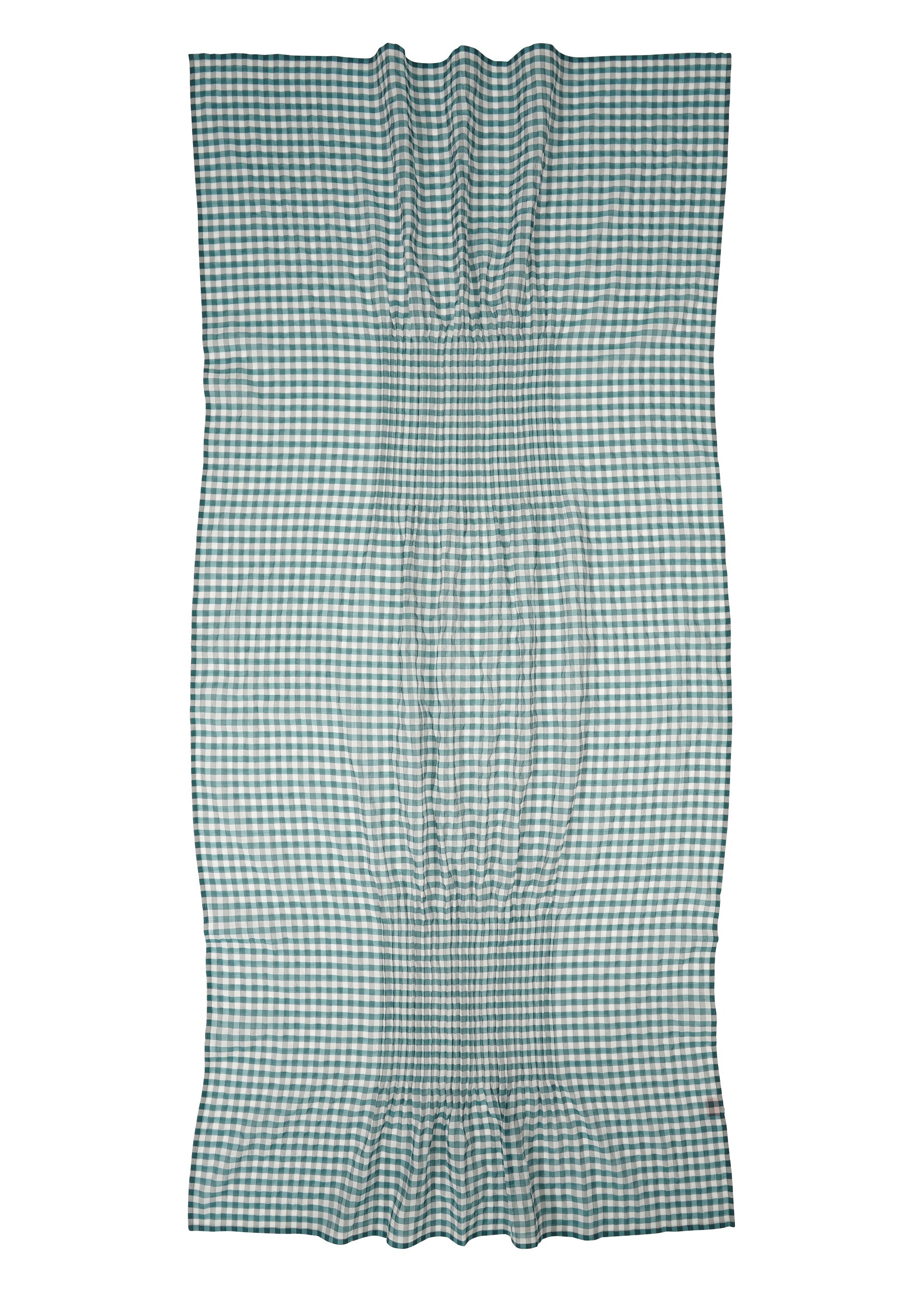 A detail shot of the HAAT 2 SIDE PINTUCKING stole.