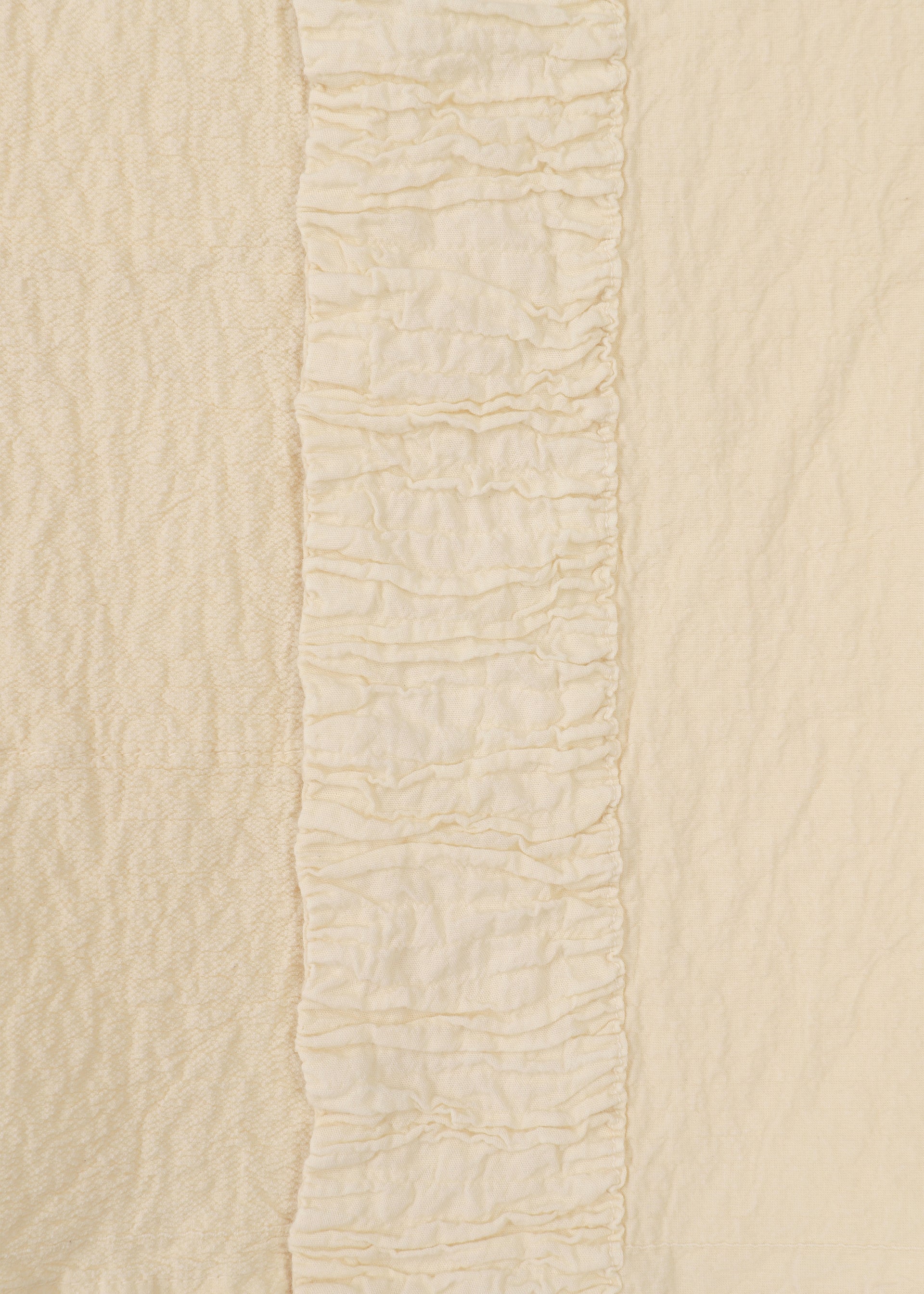 A detail shot of the HAAT TENMOKU COTTON jacket.