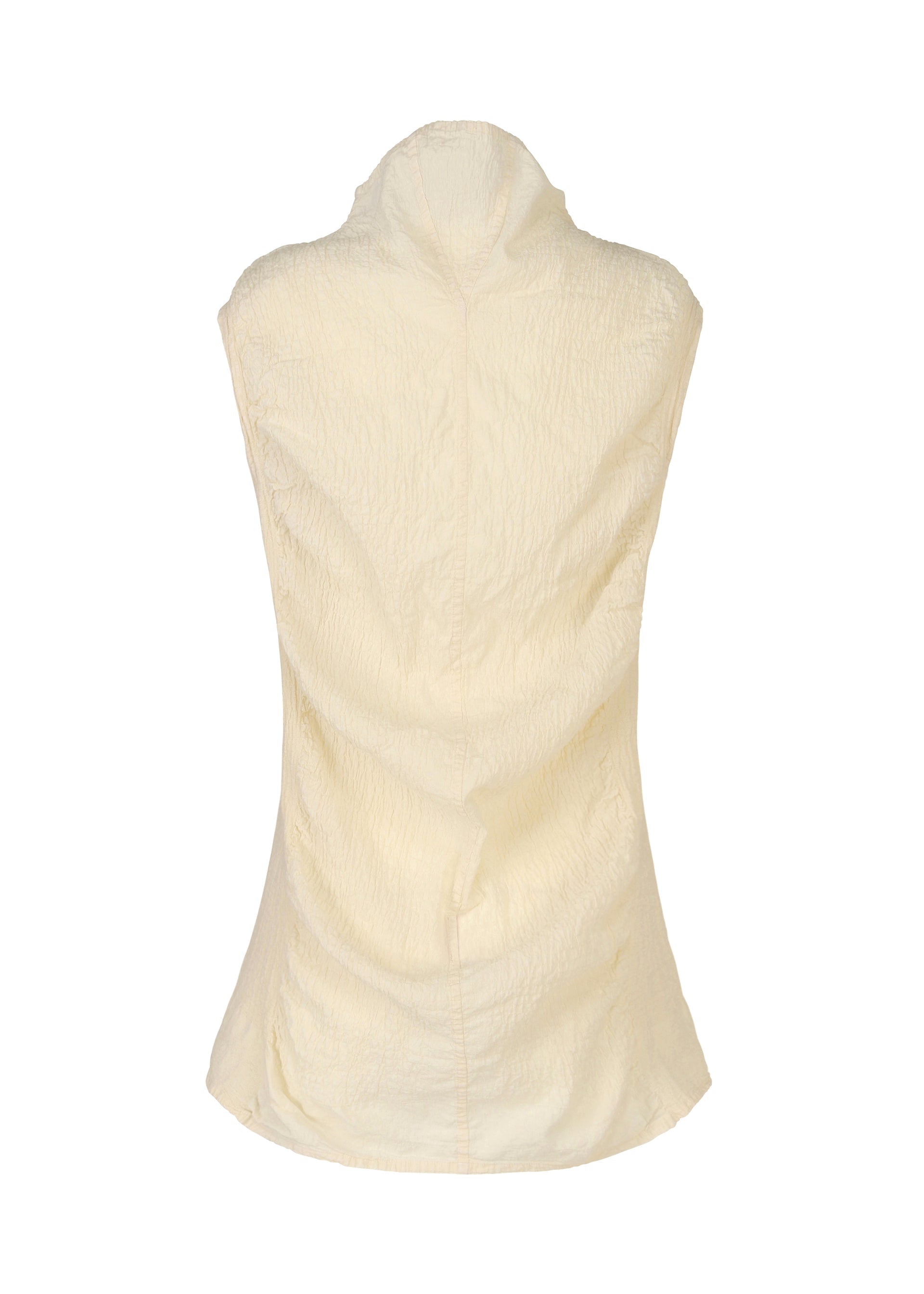 A detail shot of the HAAT TENMOKU COTTON vest.