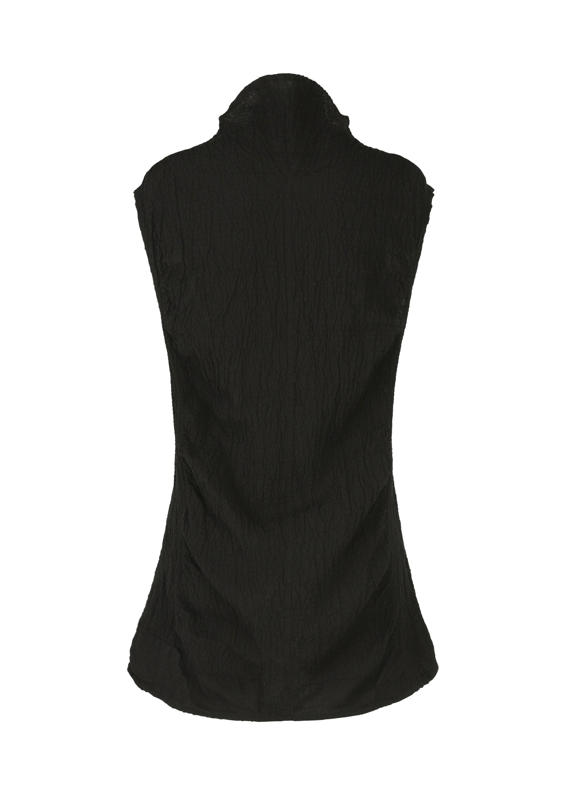 A detail shot of the HAAT TENMOKU COTTON vest.