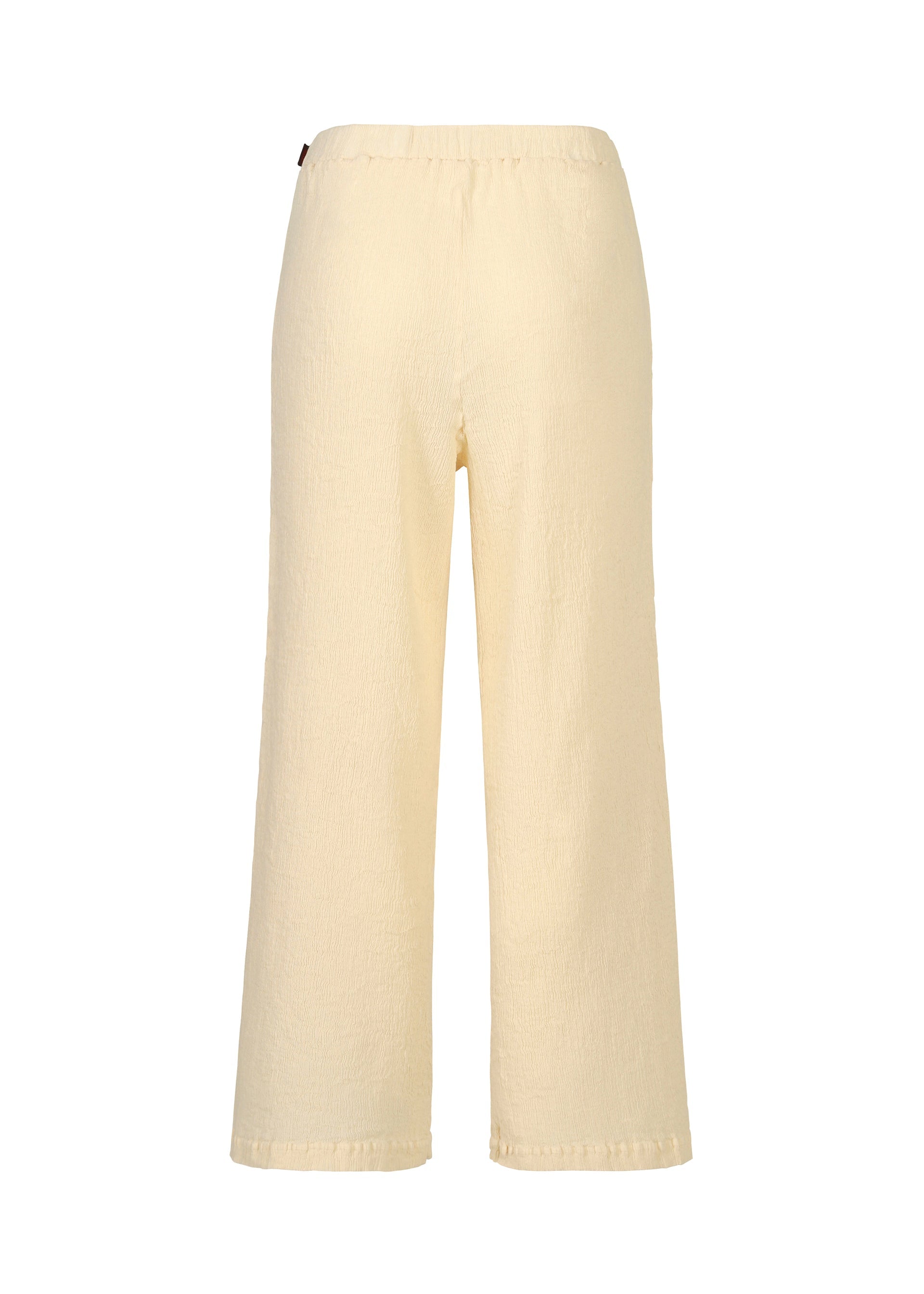 A detail shot of the HAAT KYO CHIJIMI ITAJIME trousers.