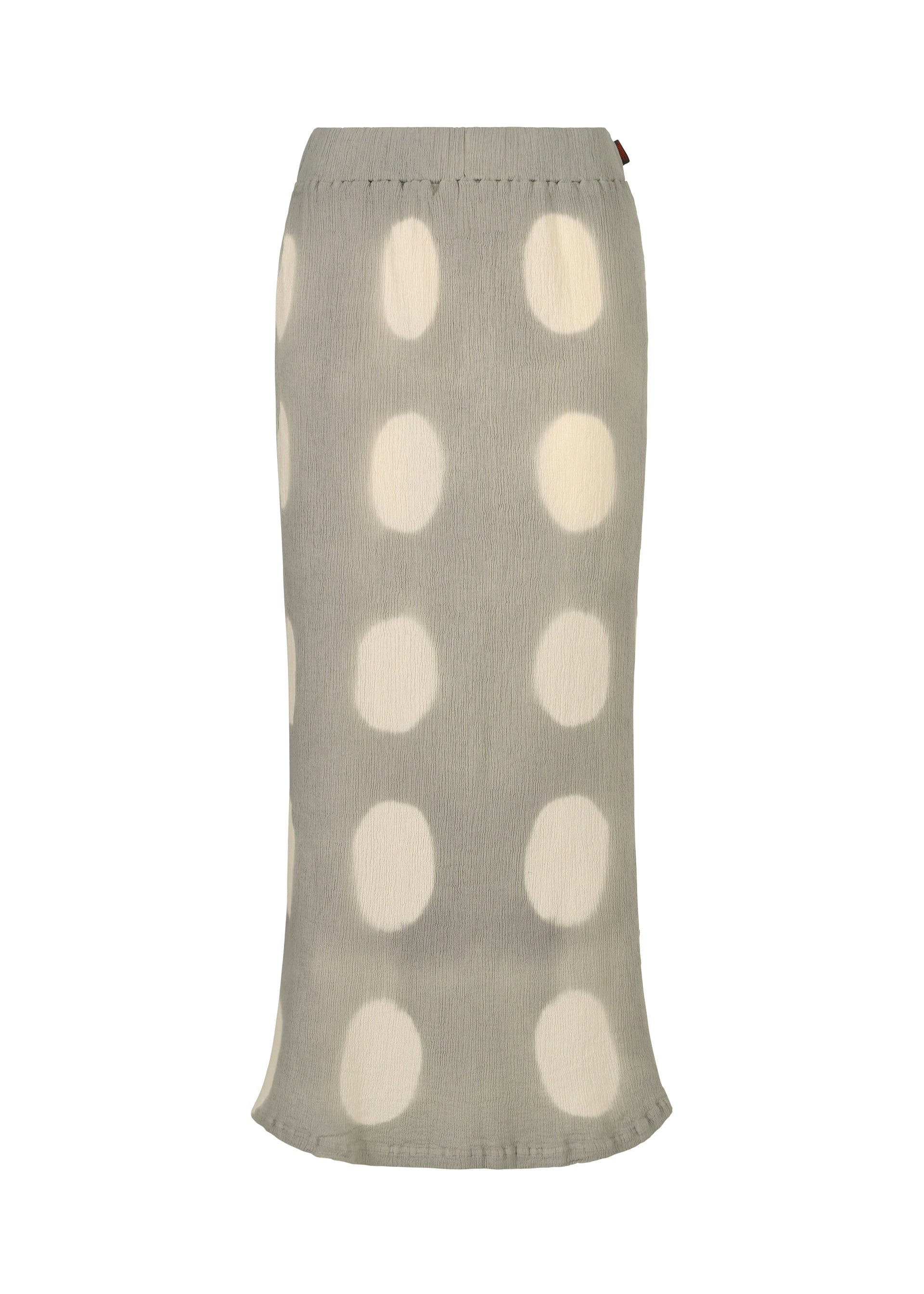 A product shot of the HAAT KYO CHIJIMI ITAJIME skirt in grey (12).