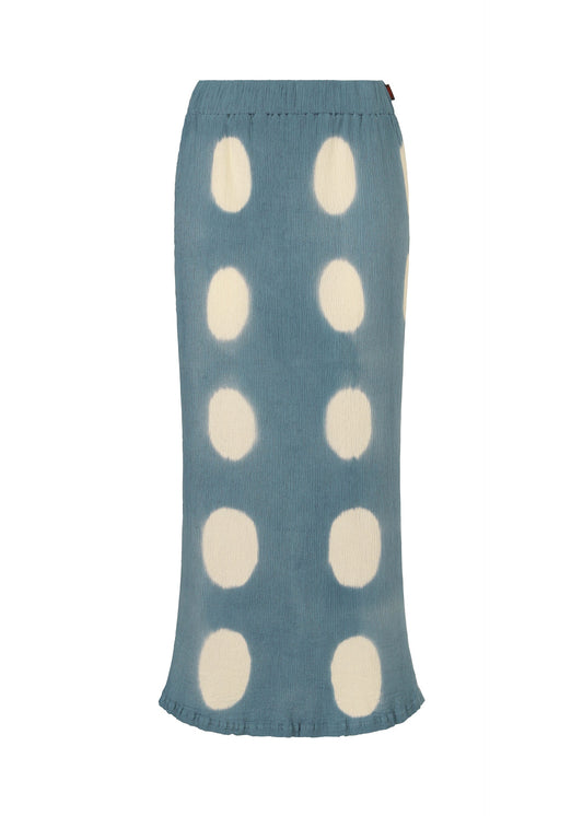 A product shot of the HAAT KYO CHIJIMI ITAJIME skirt in blue (72).