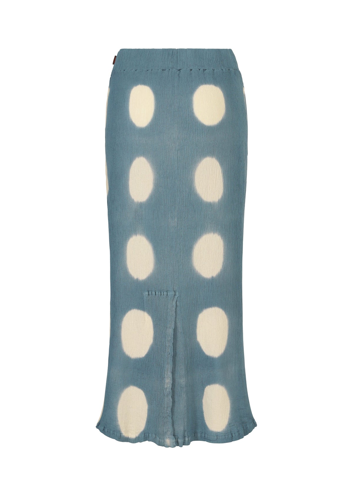 A detail shot of the HAAT KYO CHIJIMI ITAJIME skirt.