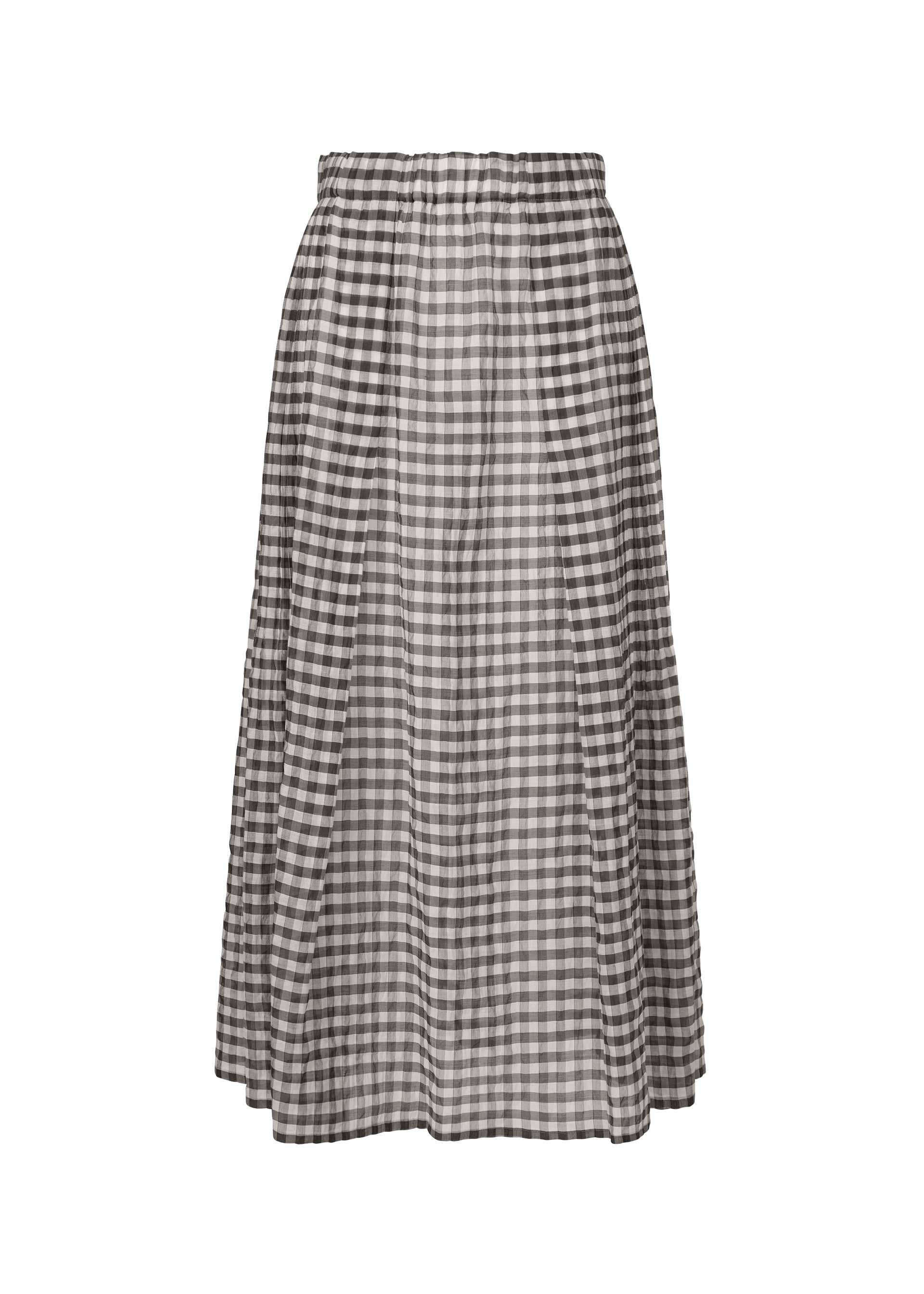 A product shot of the HAAT 2 SIDE PINTUCKING skirt in black (15).