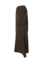 A detail shot of the HAAT TENMOKU COTTON skirt.
