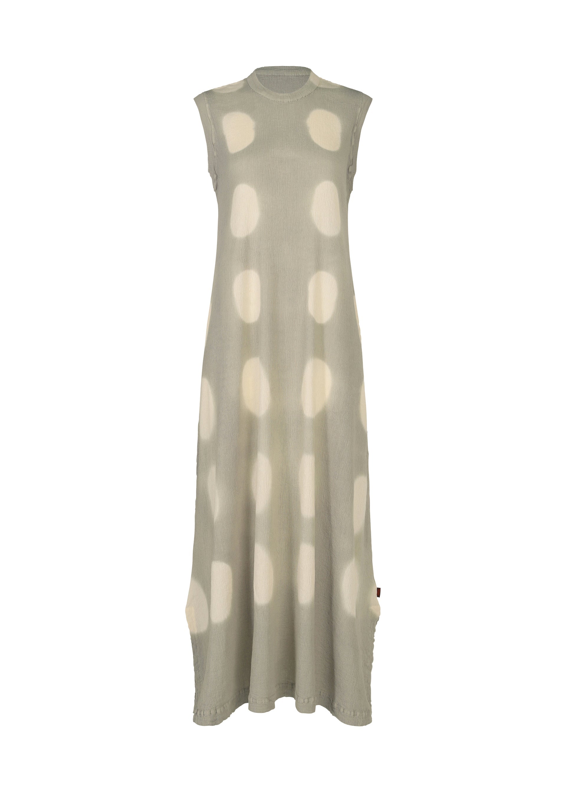 A product shot of the HAAT KYO CHIJIMI ITAJIME dress in grey (12).