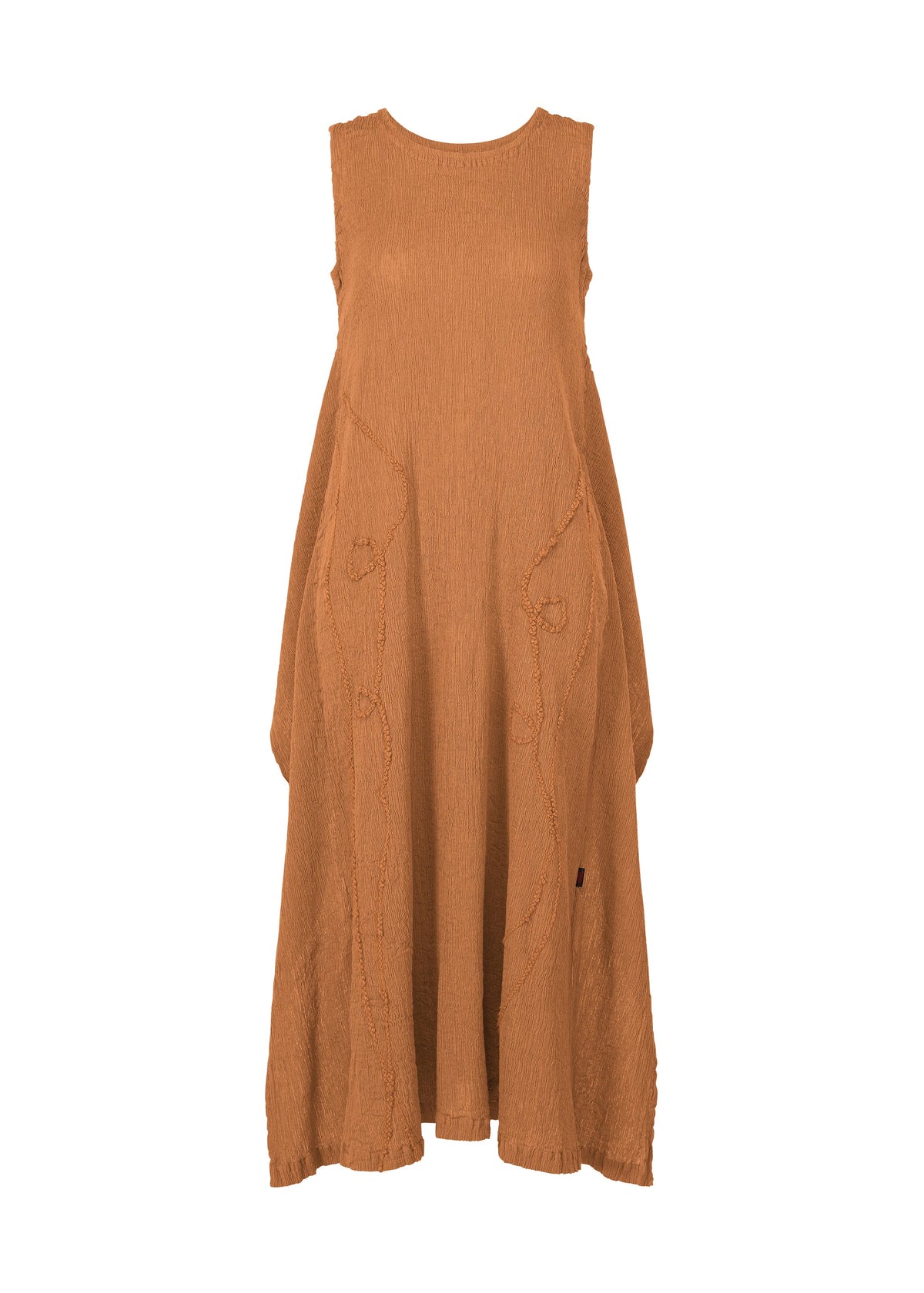 A product shot of the HAAT KYO CHIJIMI EMB dress in camel (42).
