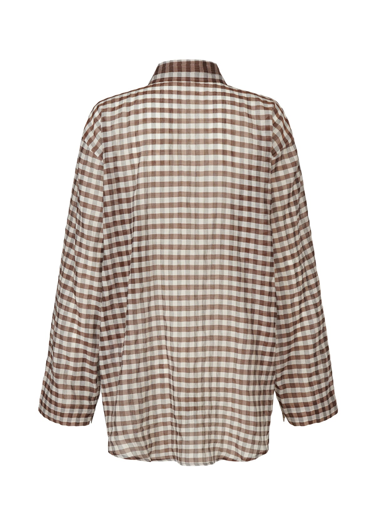 A detail shot of the HAAT 2 SIDE PINTUCKING shirt.