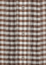 A detail shot of the HAAT 2 SIDE PINTUCKING shirt.