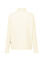 A detail shot of the HAAT KYO CHIJIMI 2WAY JANUARY 1 shirt.