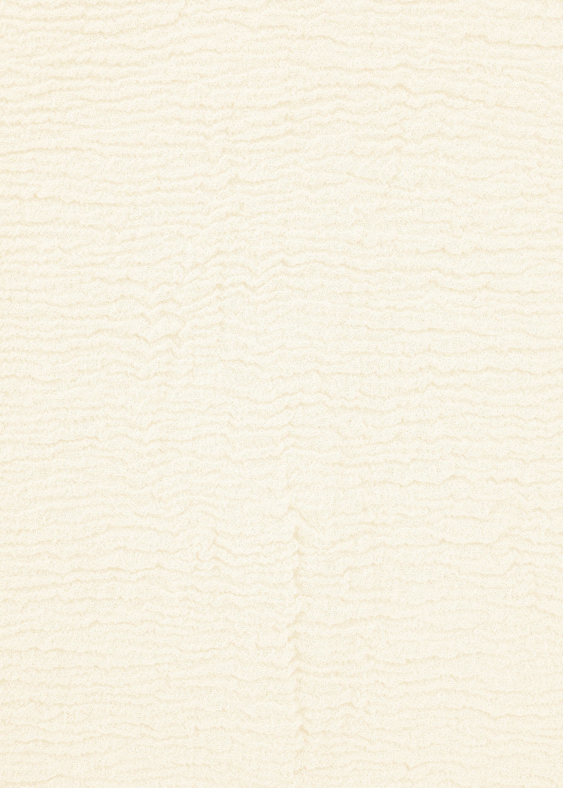 A detail shot of the HAAT KYO CHIJIMI 2WAY JANUARY 1 shirt.