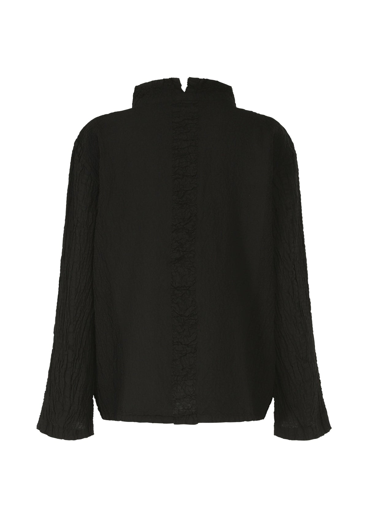 A detail shot of the HAAT TENMOKU COTTON shirt.