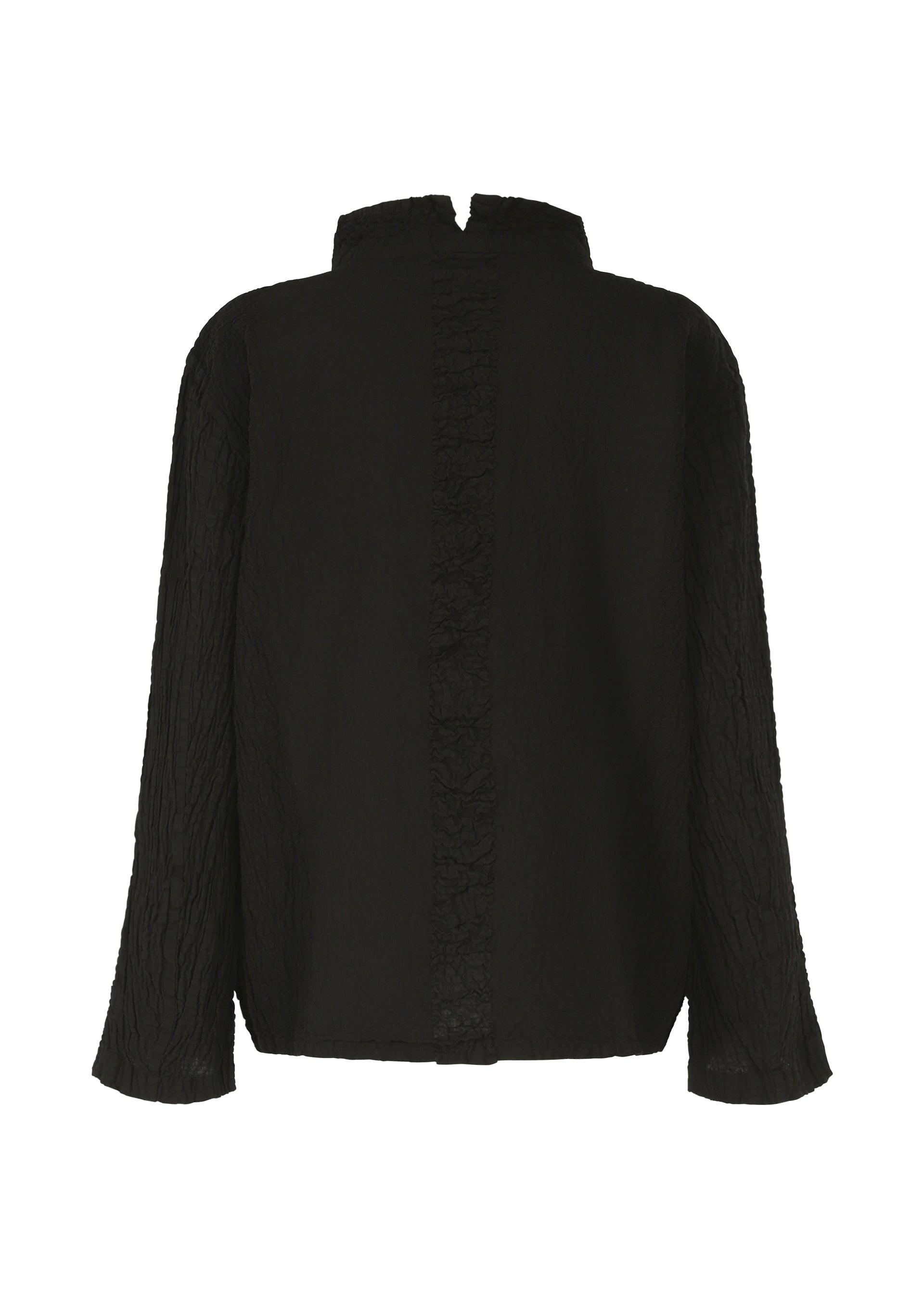 A detail shot of the HAAT TENMOKU COTTON shirt.