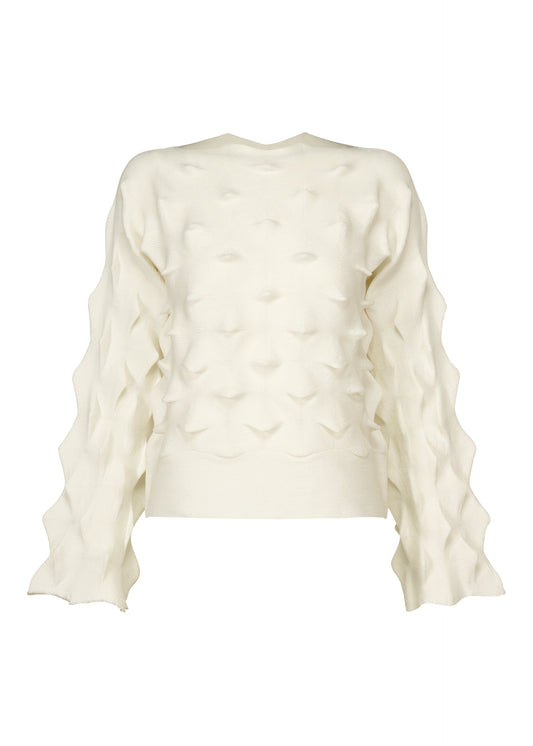 A product shot of the HAAT ZIG ZAG KNIT shirt in white (01).