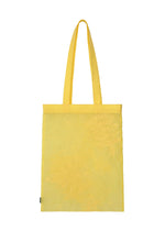 A detail shot of the HaaT GLASSLEAF TOTE JUNE bag.