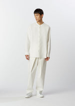 A model wears the HAAT 3 MUL MACHINE KABIRA '26SS clothing.