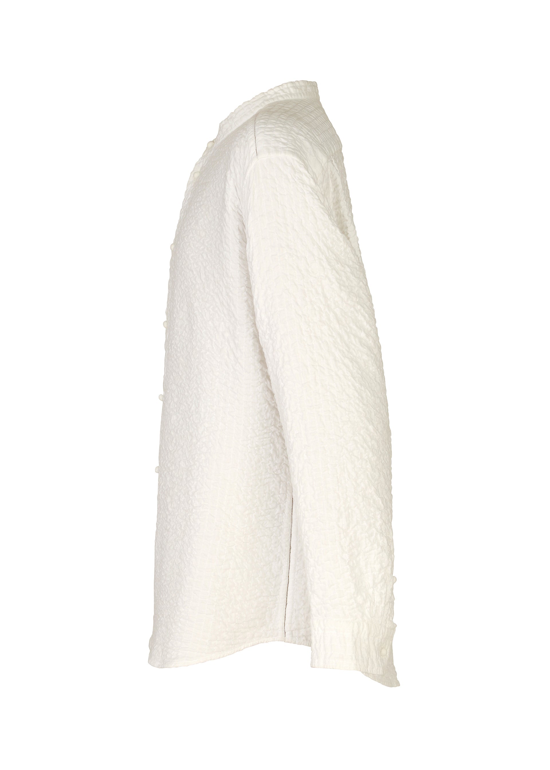 A detail shot of the HAAT 3 MUL MACHINE KABIRA '26SS clothing.