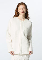 A model wears the HAAT 3 MUL MACHINE KABIRA '26SS clothing.