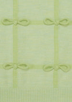 A detail shot of the HaaT RIBBON KNIT stole.