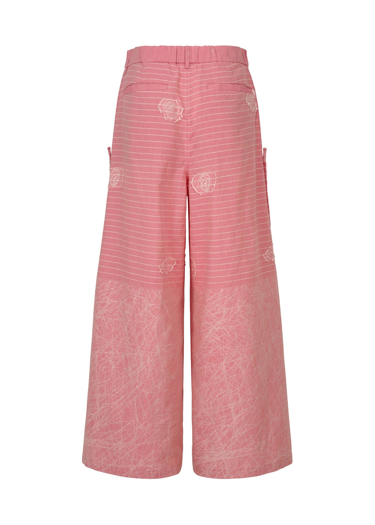 A detail shot of the HaaT ONE STROKE DRAW trousers.