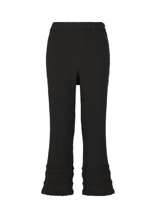 A product shot of the HaaT KYO CHIJIMI TSUCHIKABE trousers in black.