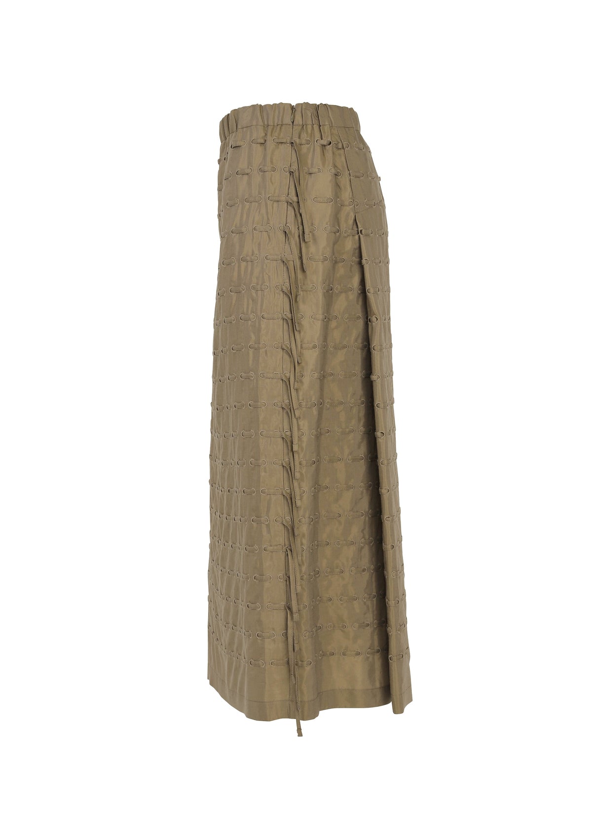 A detail shot of the HaaT HOLE & LINE skirt.