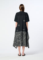 A model wears the HaaT ONE STROKE DRAW dress.