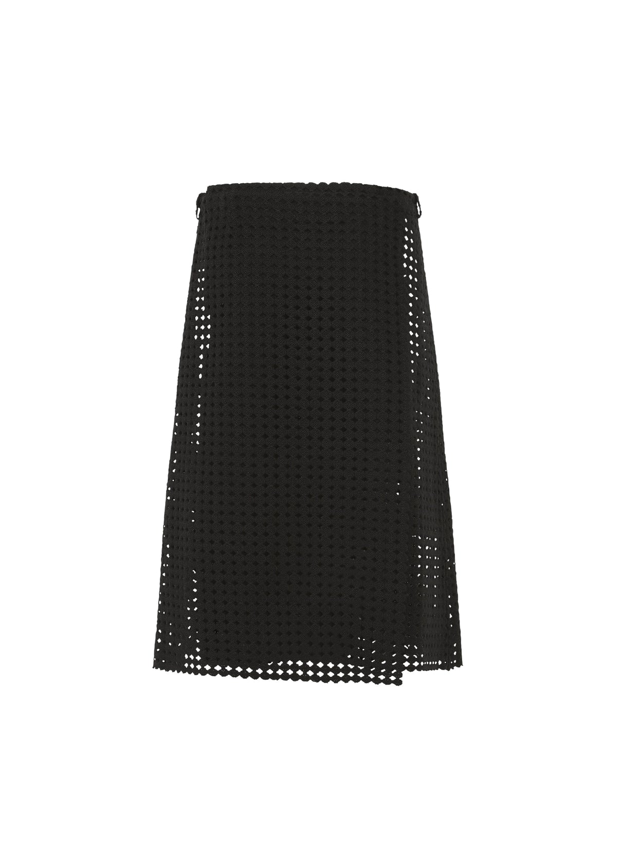 A detail shot of the HaaT LACY UNDER skirt.