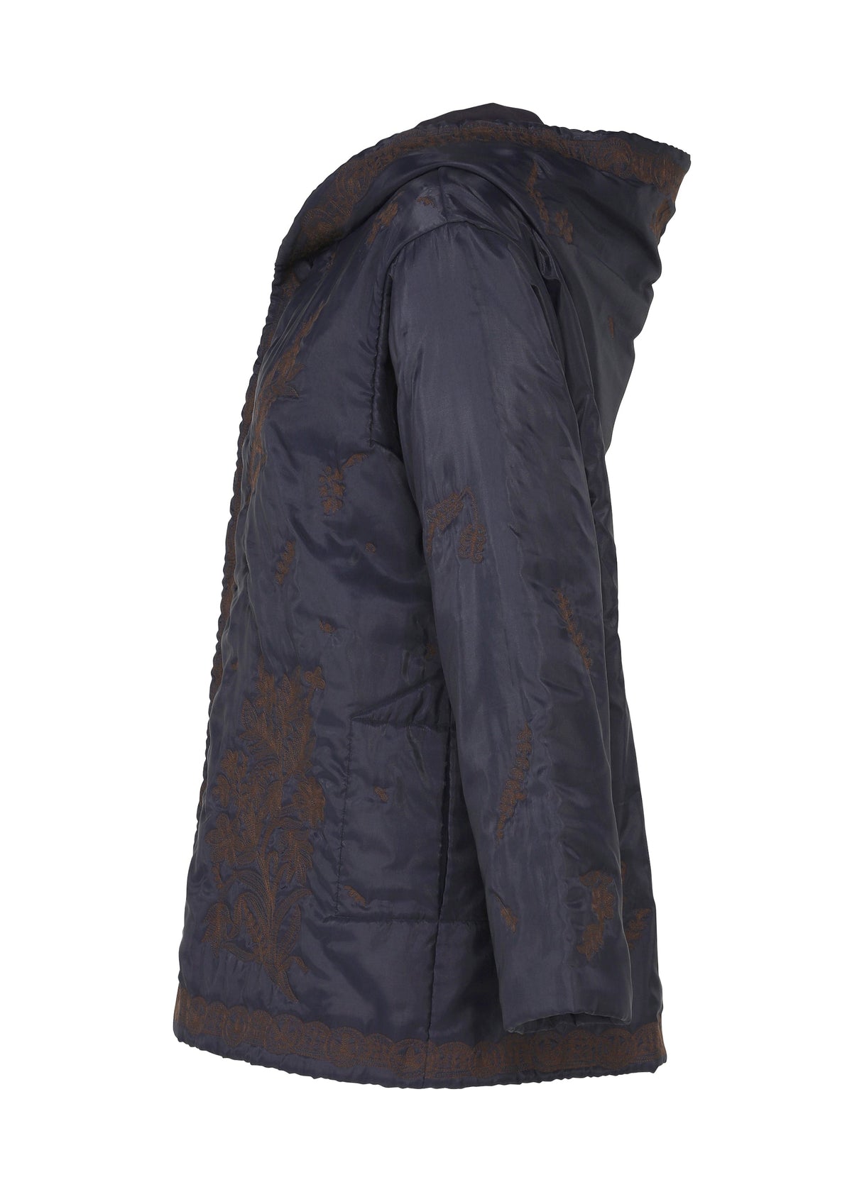 A detail shot of the HaaT DELICATE FLORAL BHILL jacket.