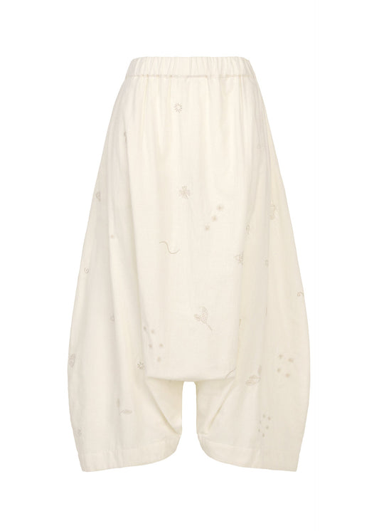 A product shot of the HaaT MULMUL BHILL trousers in ecru.