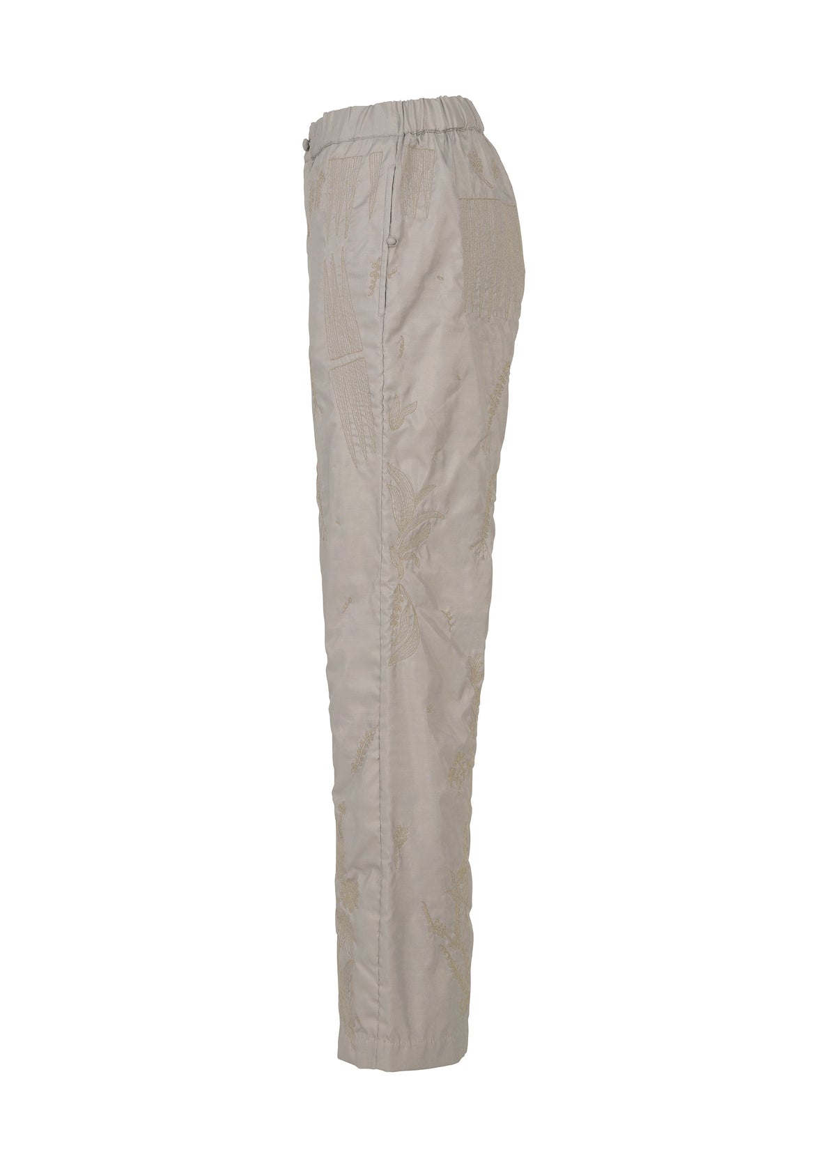A detail shot of the HaaT DELICATE FLORAL BHILL trousers.