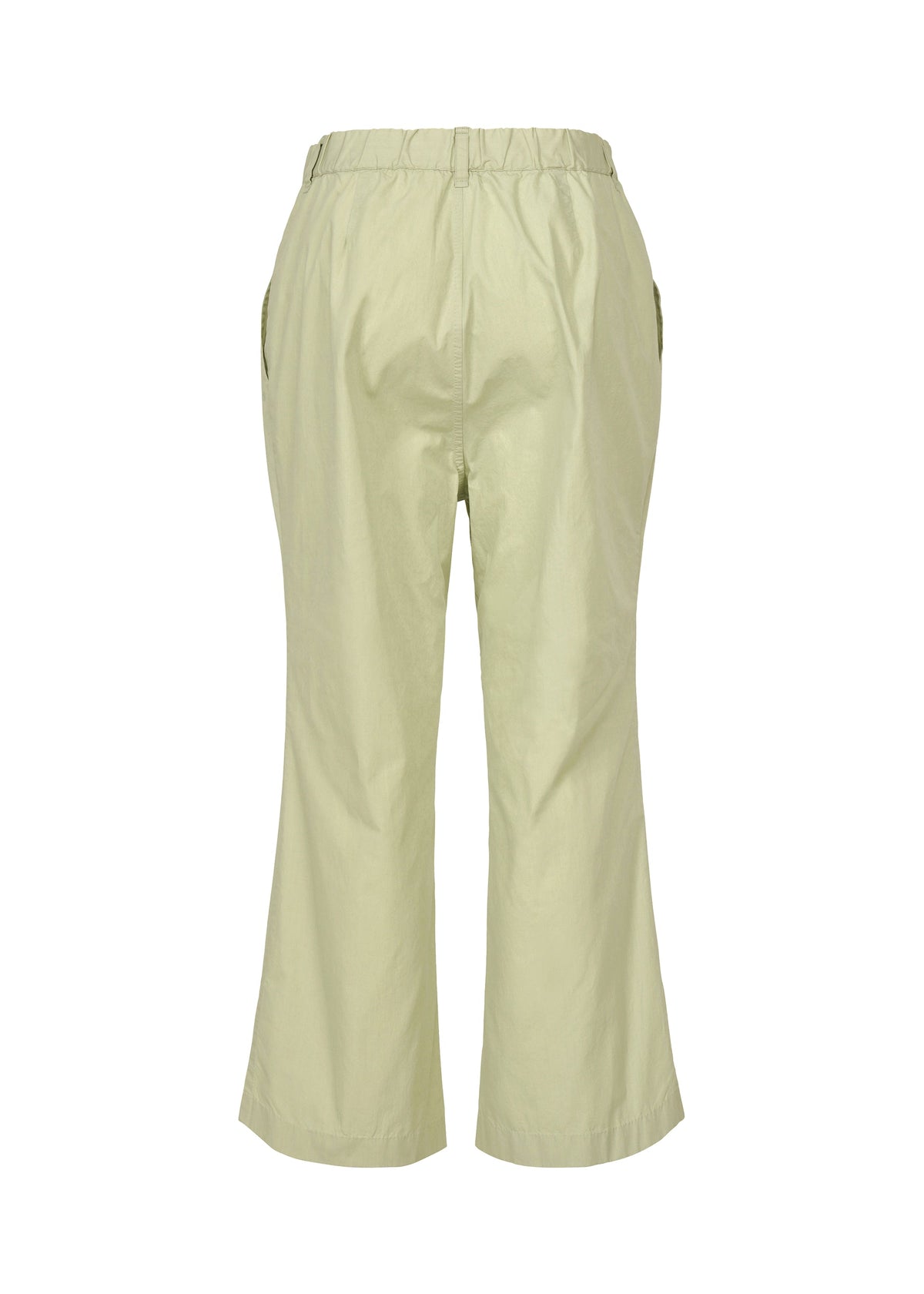 A detail shot of the HaaT KANGRI POCKET DOT trousers.