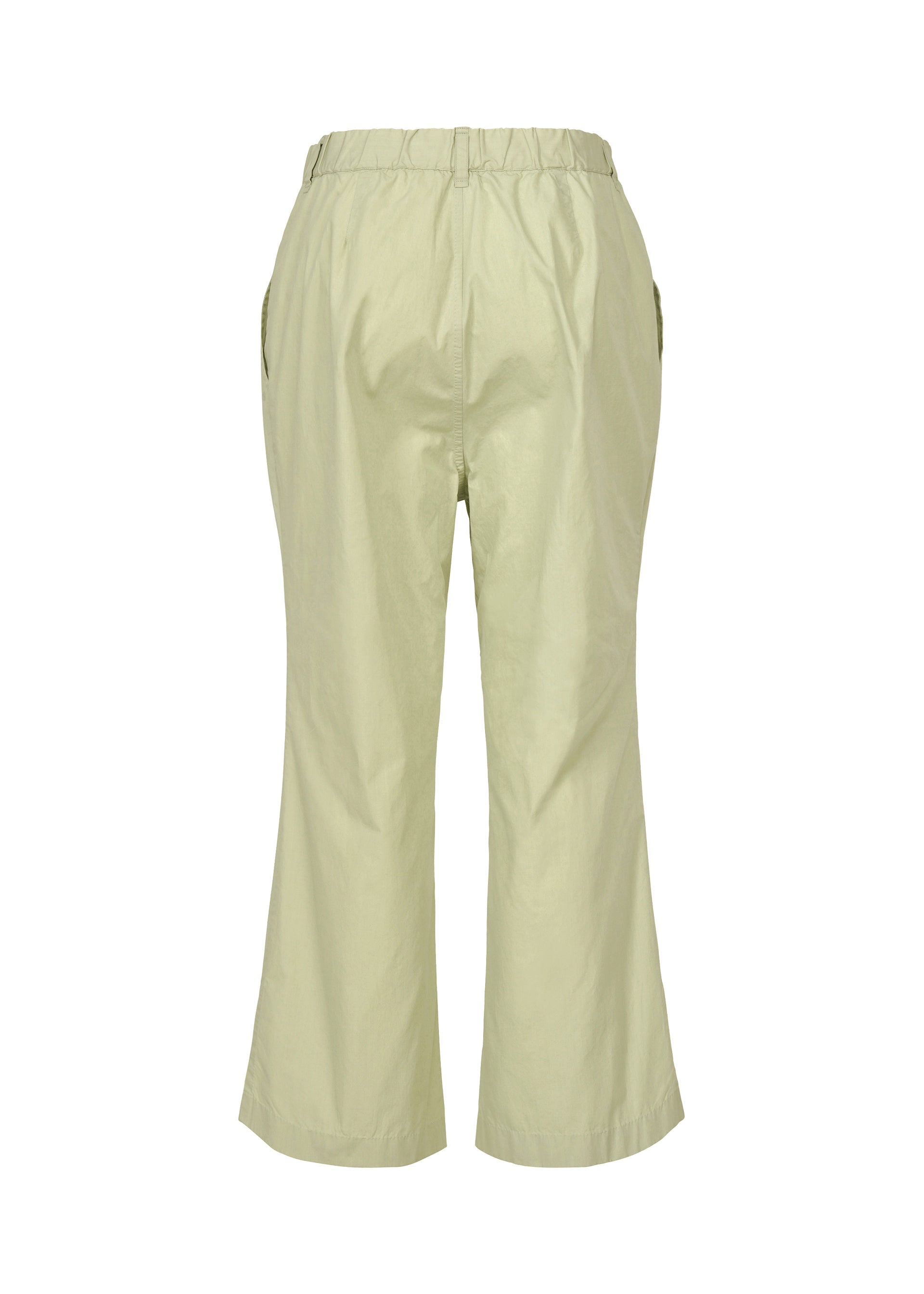 A detail shot of the HaaT KANGRI POCKET DOT trousers.