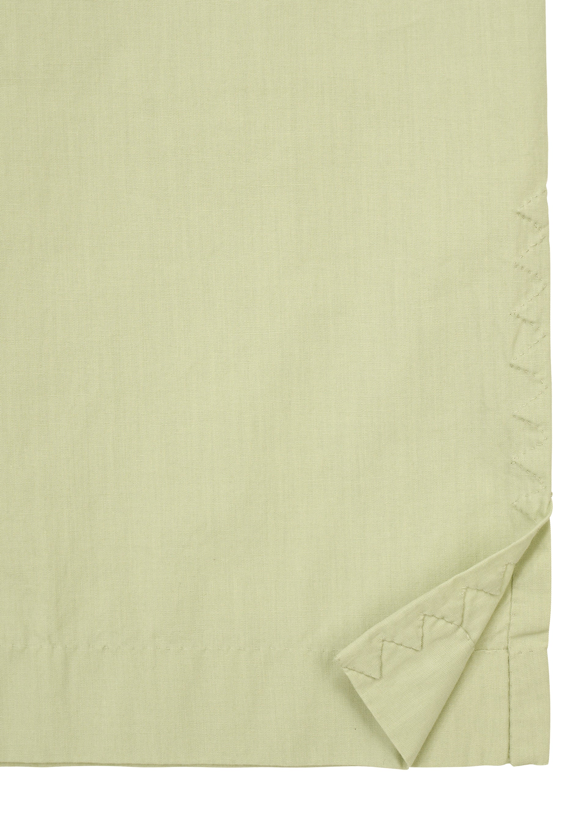 A detail shot of the HaaT KANGRI POCKET DOT trousers.
