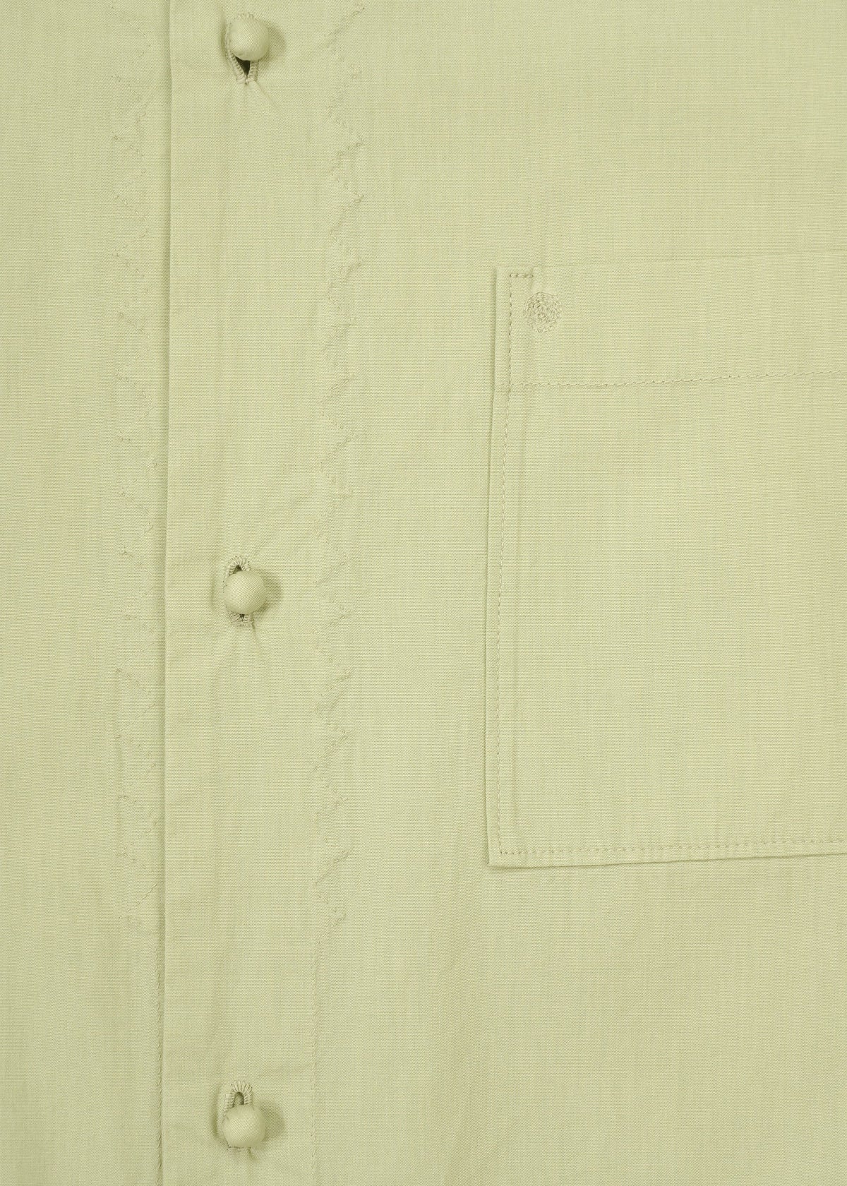 A detail shot of the HaaT KANGRI POCKET DOT shirt.