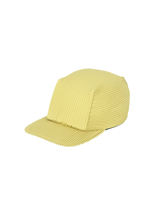 A product shot of the HOMME PLISSÉ ISSEY MIYAKE  PLEATS CAP hat in sour green (61)