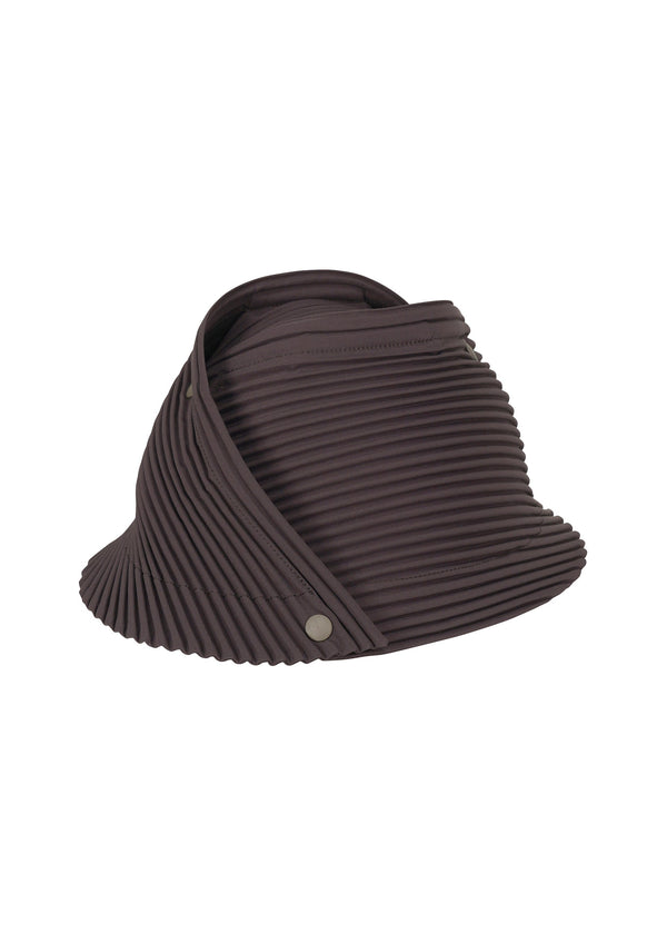 A product shot of the HOMME PLISSÉ ISSEY MIYAKE UNIT HAT hat in slate violet (83).