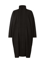 A product shot of the HOMME PLISSÉ ISSEY MIYAKE MC DECEMBER coat in black (15).