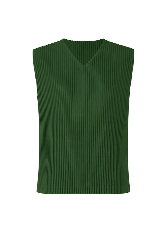 A product shot of the HOMME PLISSÉ ISSEY MIYAKE MC AUGUST vest in seaweed green (64)