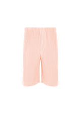 A product shot of the HOMME PLISSÉ ISSEY MIYAKE MC AUGUST shorts in pale pink (20)