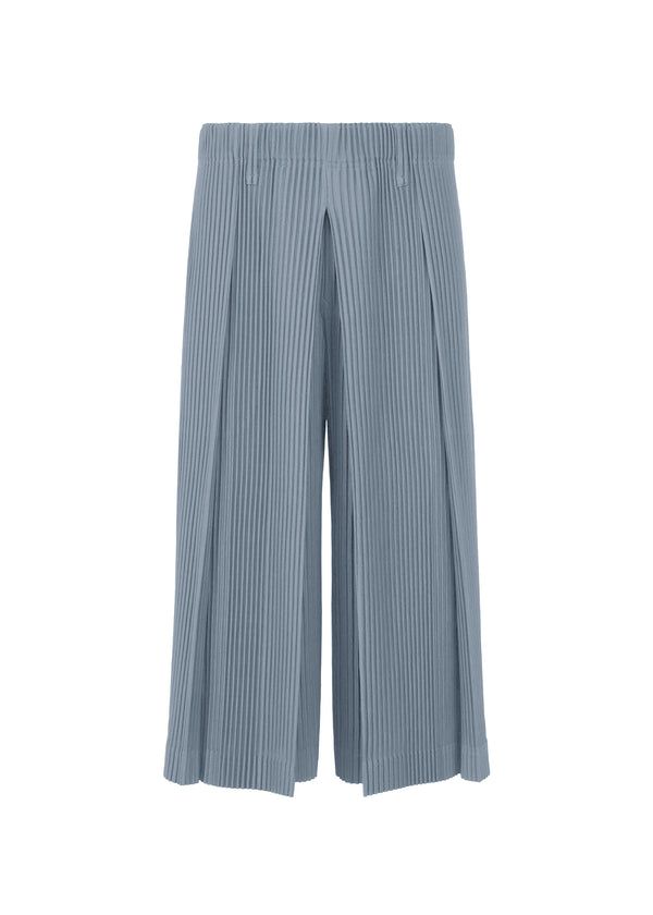 A product shot of the HOMME PLISSÉ ISSEY MIYAKE TAILORED PLEATS 1 shorts in blue grey (76)