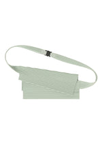 A product shot of the HOMME PLISSÉ ISSEY MIYAKE OVERLAP bag in frosty grey (17).