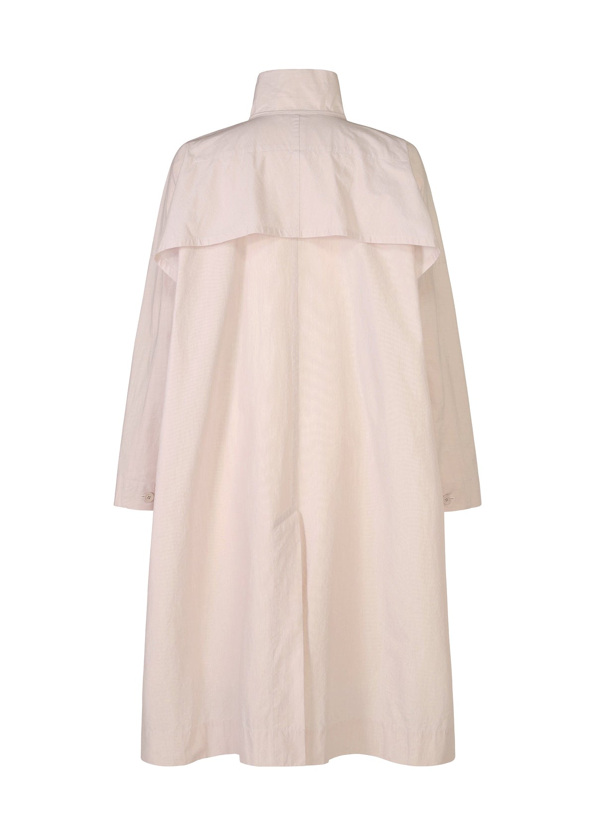 A detail shot of the HOMME PLISSÉ ISSEY MIYAKE FRESHEN coat.